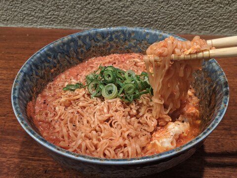 トマトチキンラーメン